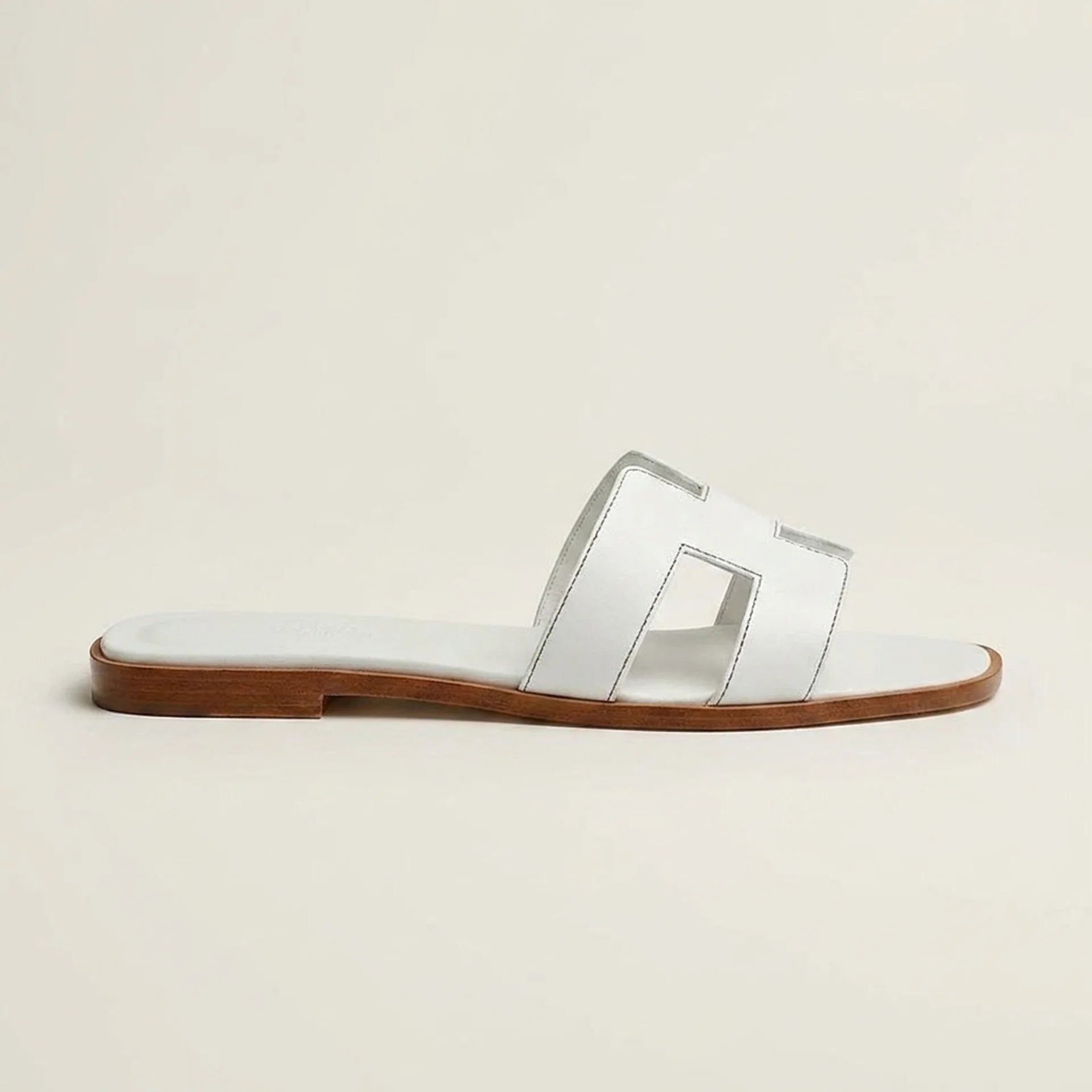Mira Sandalen