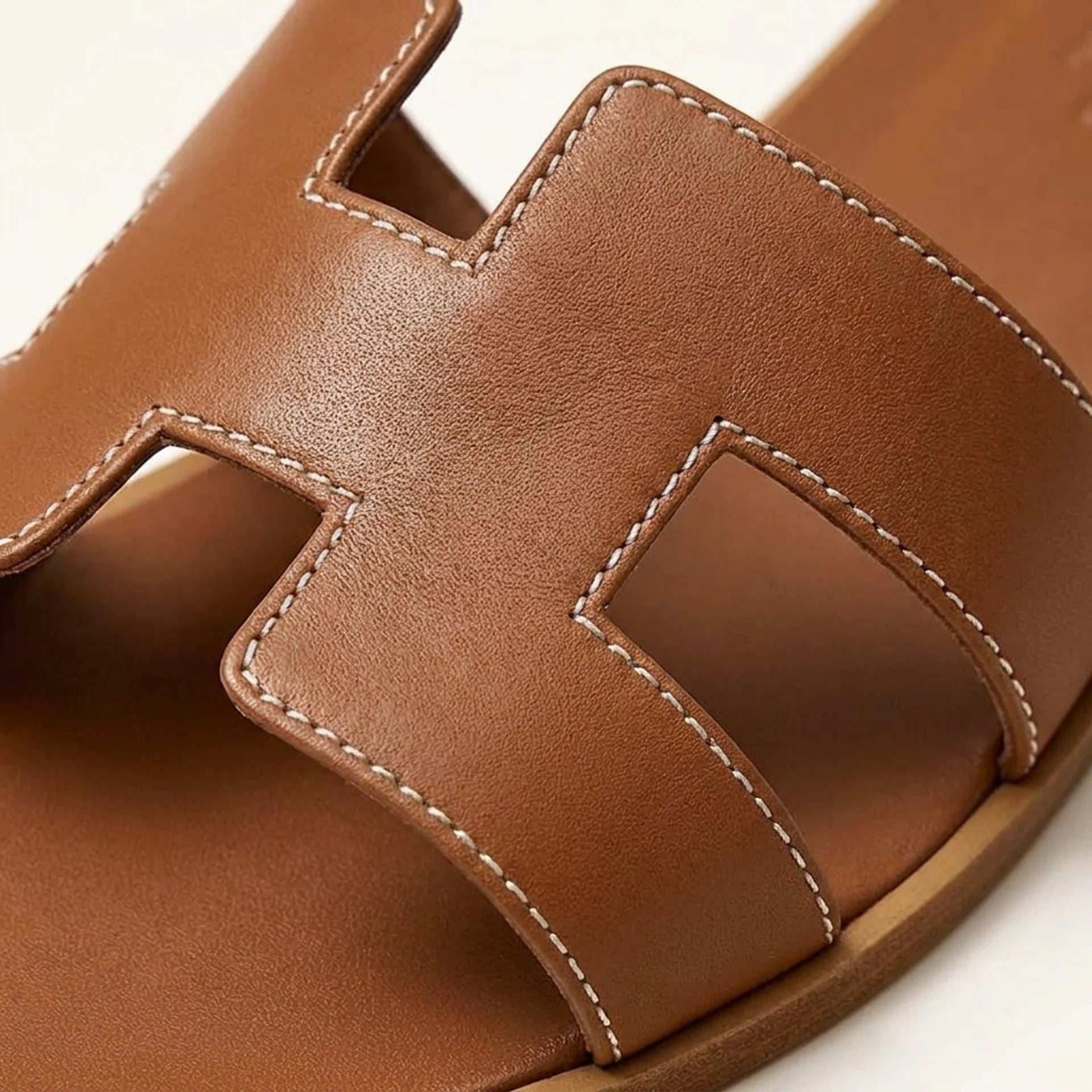 Mira Sandalen